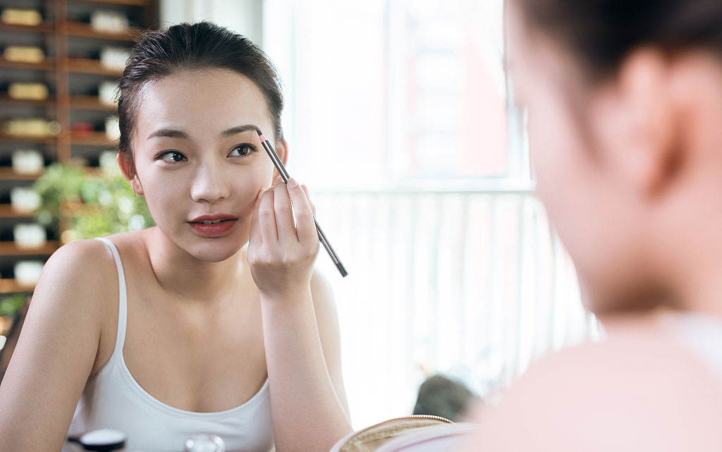 黄金珠宝投资双雄：周大福(01929)与老铺黄金(06181)，“买入”评级背后的增长逻辑