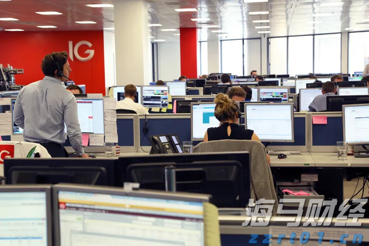 凝心聚力绘就“百千万工程”建设新画卷