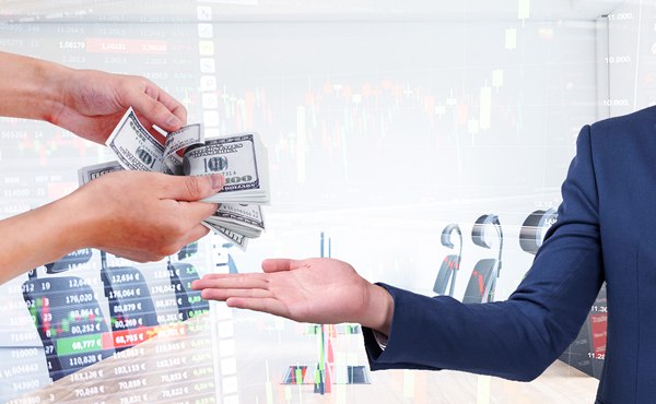 中芯国际(00981)发布第二季度业绩,股东应占利润1.32亿美元 三季度收入指引为环比增长5%到7%