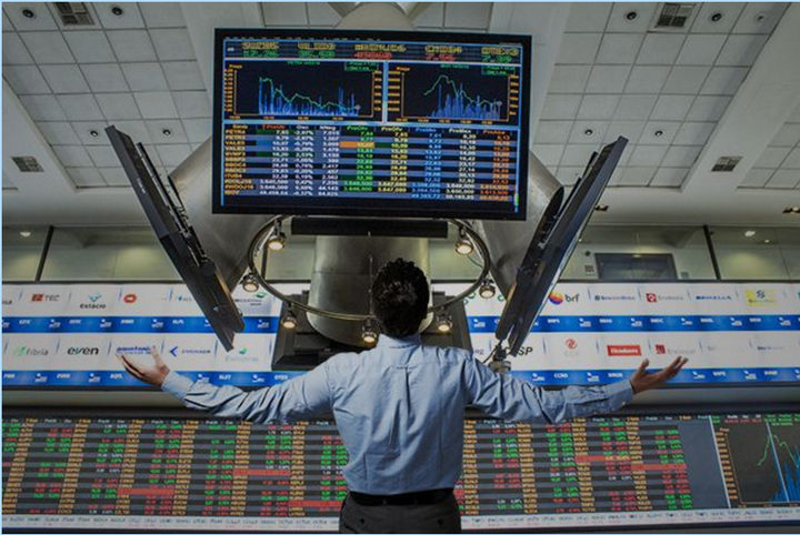 欧元区7月PMI微升至4个月新高 经济增长依然疲软