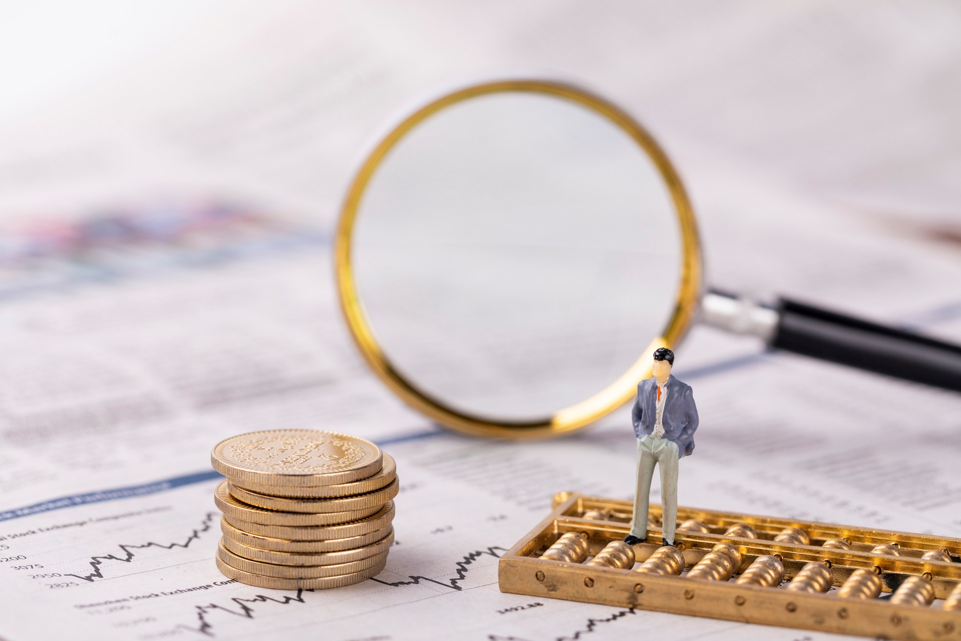 美国纽约州旅游大客车翻车 已致5人死亡数十人受伤