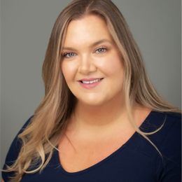 不文明旅游曝光台 丨垃圾箱就在20米外，部分游客在景点乱扔垃圾