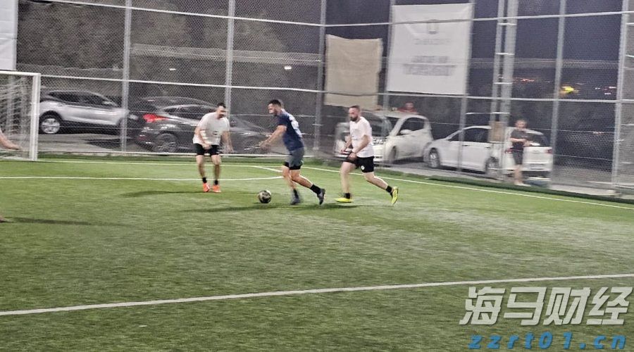 综述丨美就业数据恶化 美联储或开启新一轮降息