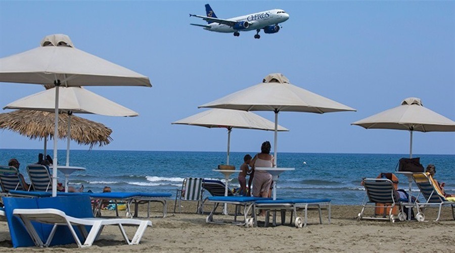 工行庐江支行暖心服务送上门 真情关怀零距离